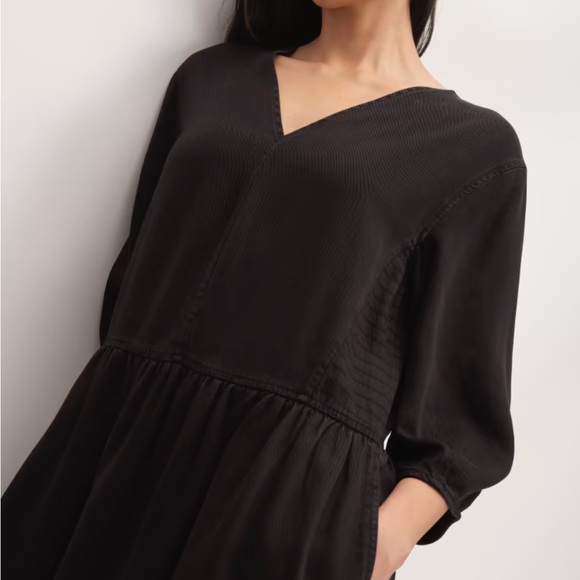 sale | everlane | the TENCEL™ puff-sleeve dress - Picture 2 of 6